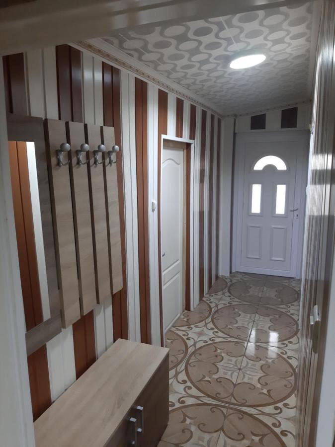 Viktoria Vendeghaz Apartment Mişcolţ Exterior foto