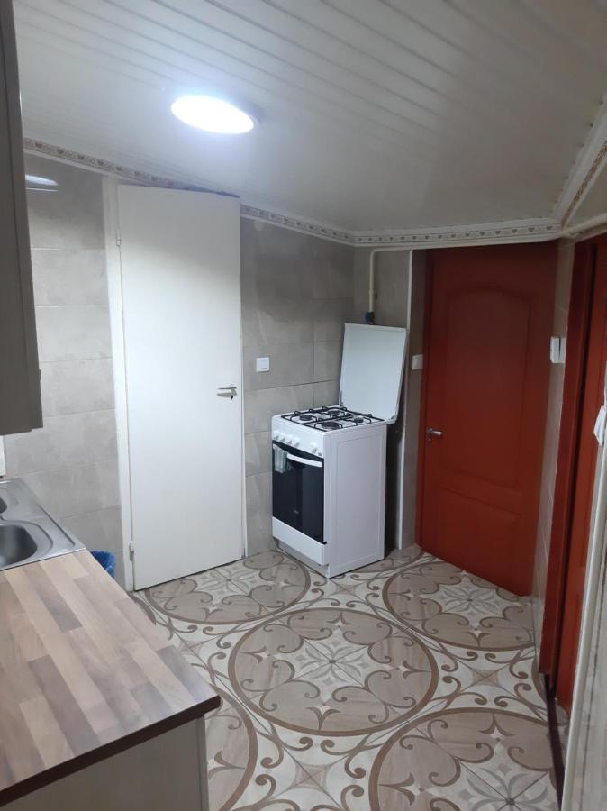 Viktoria Vendeghaz Apartment Mişcolţ Exterior foto