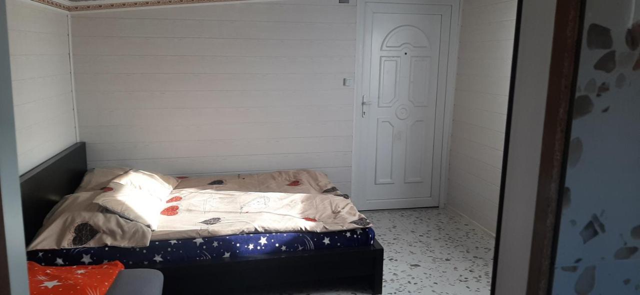 Viktoria Vendeghaz Apartment Mişcolţ Exterior foto